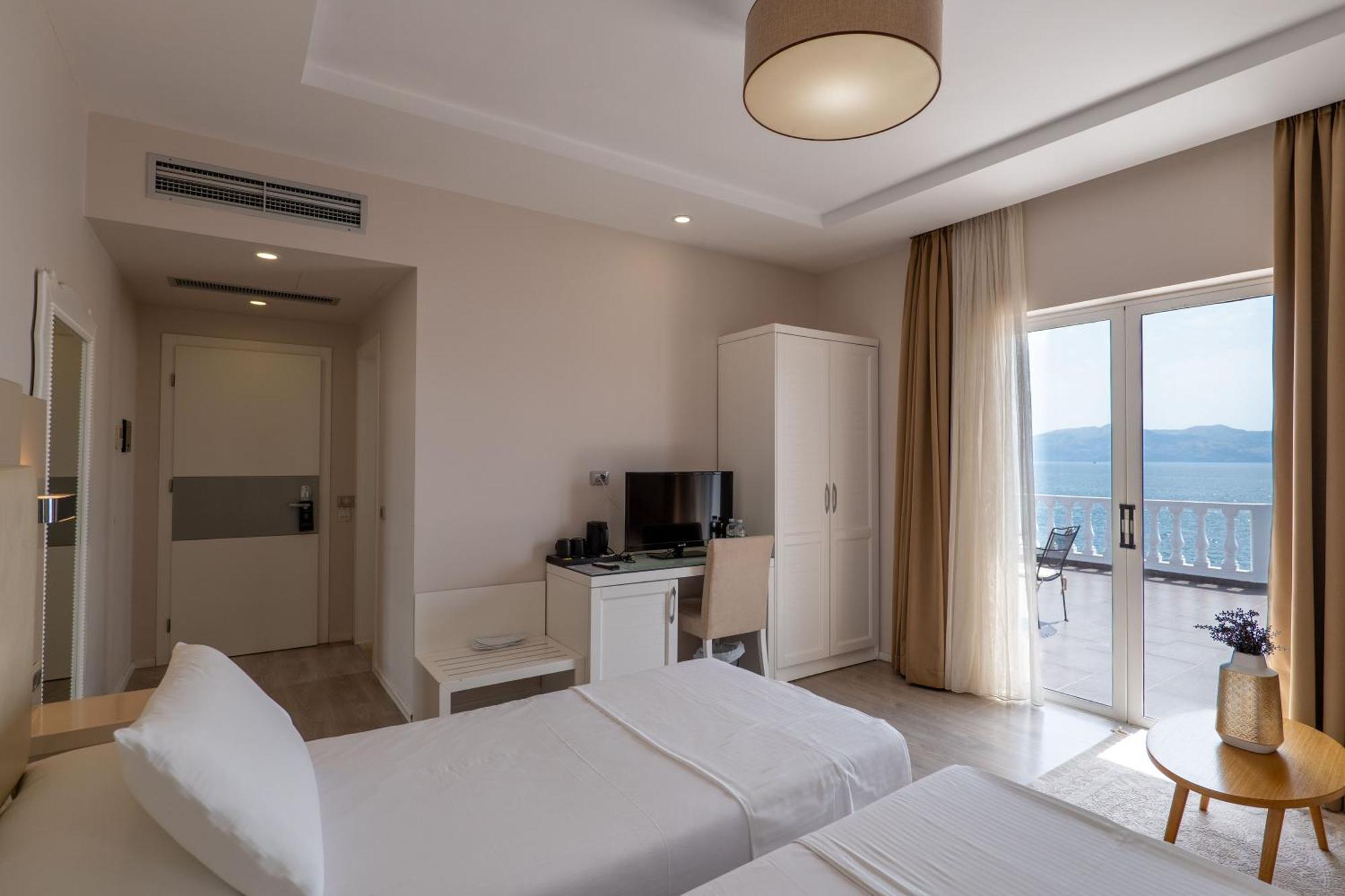 Hotel Sejko ซารานเดอ ภายนอก รูปภาพ